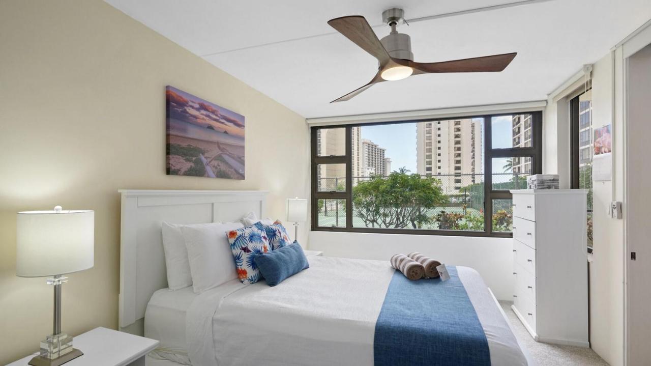 Waikiki Banyan By Darmic Villa Oahu ภายนอก รูปภาพ