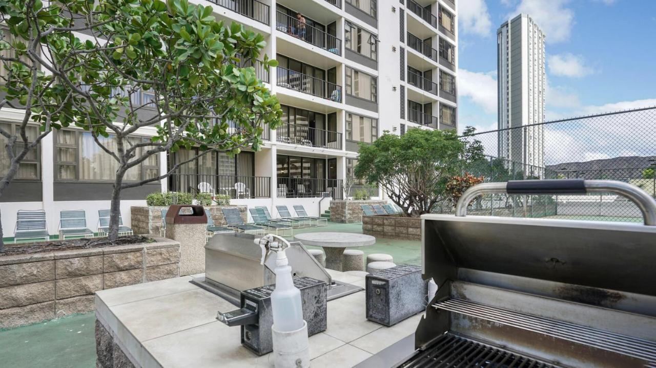 Waikiki Banyan By Darmic Villa Oahu ภายนอก รูปภาพ